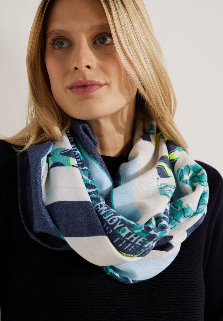 Cosy Print Loopschal