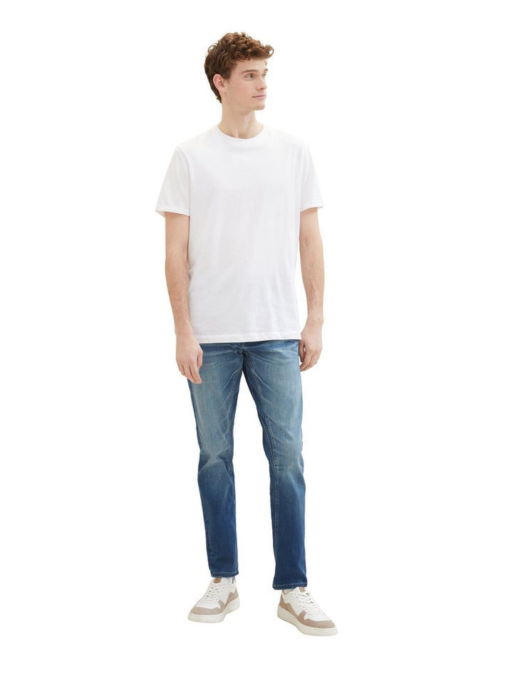 Regular Tapered Jeans mit recycelter Baumwolle
