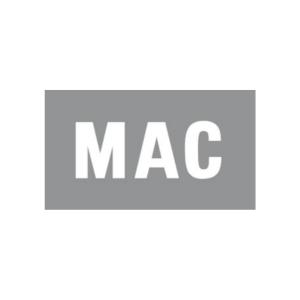 Logo der Marke MAC. Bekleidung für Damen- und Herrenmode bei Wunderschön-Mode.