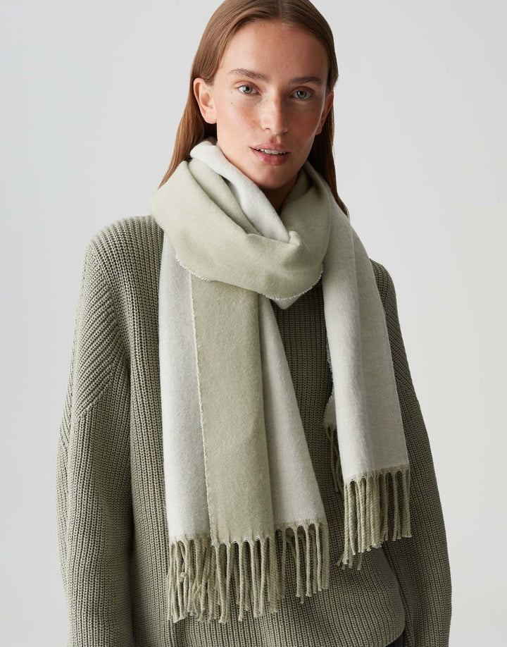 Atopa scarf