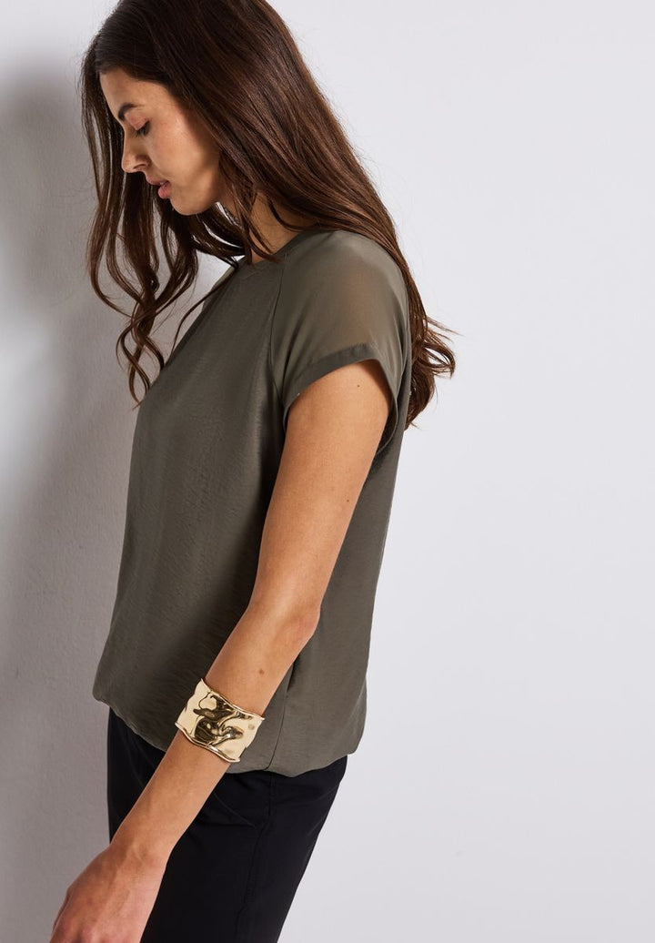 Blusenshirt mit Meshdetail
