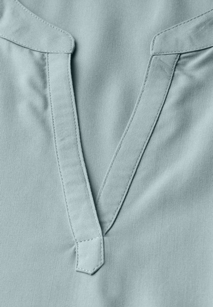 Split Neck Bluse in Unifarbe