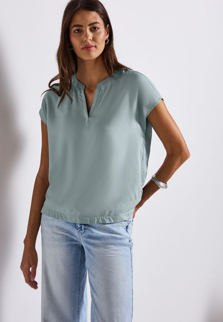 Split Neck Bluse in Unifarbe