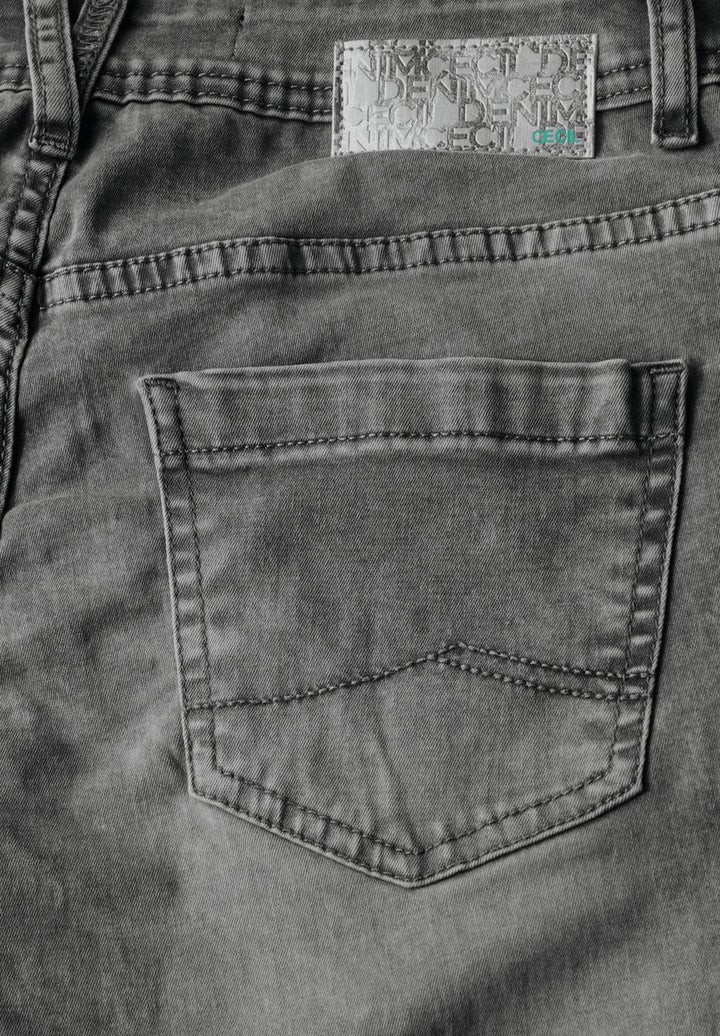Jeans im Casual Fit