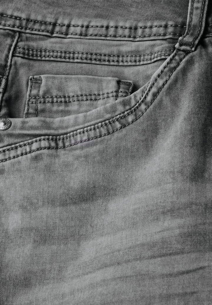 Jeans im Casual Fit
