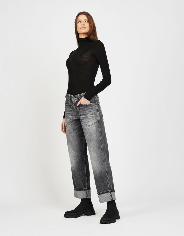 94ROBERTA  - loose fit