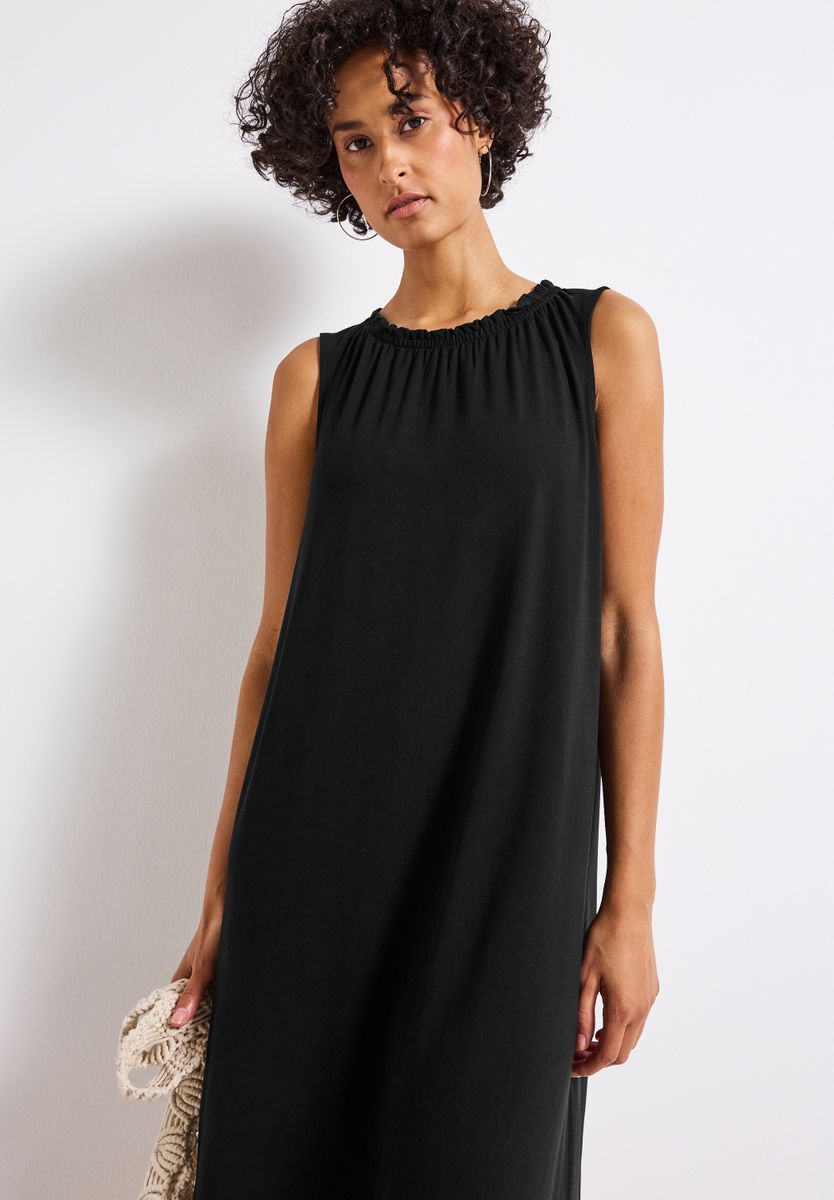 Ärmelloses Kleid