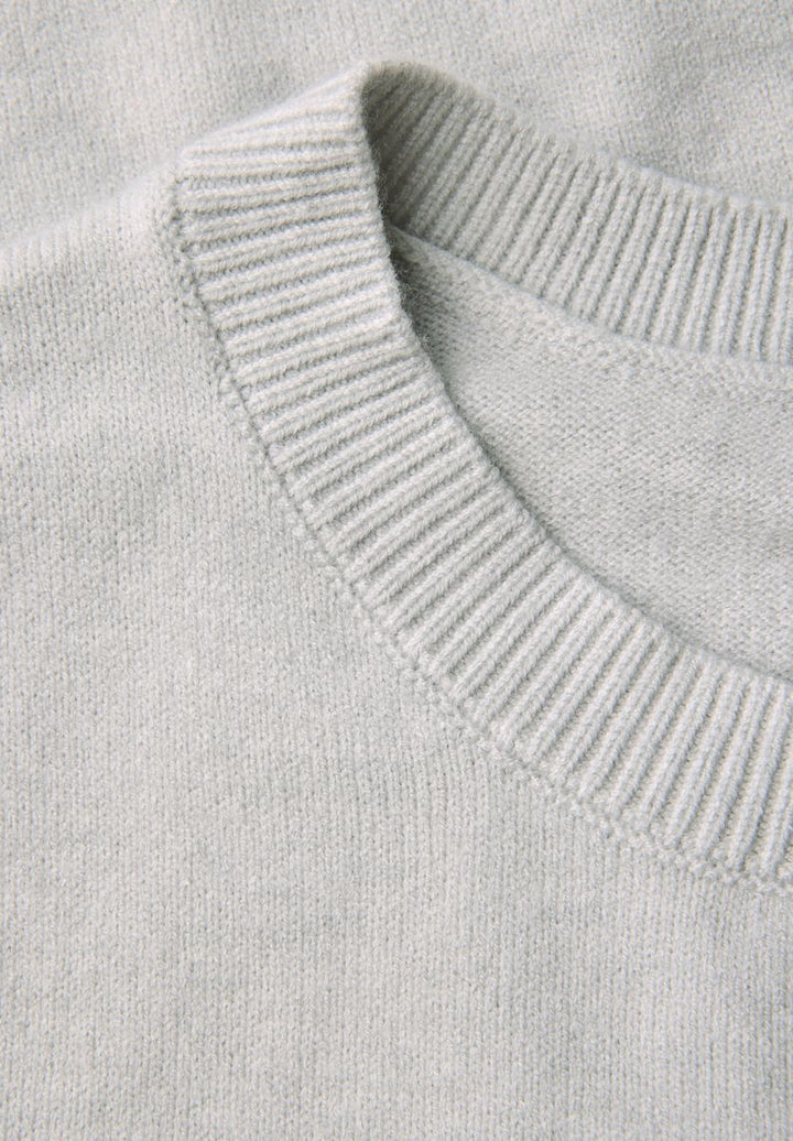 Softer Pullover mit Details