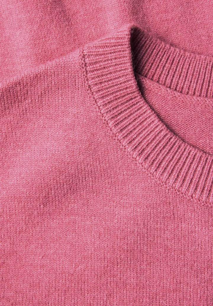Softer Pullover mit Details