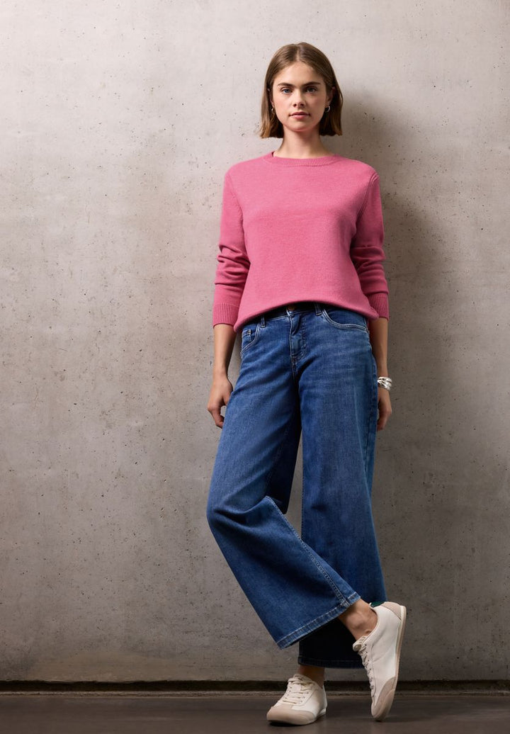 Softer Pullover mit Details