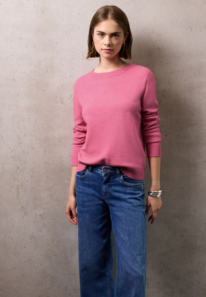 Softer Pullover mit Details