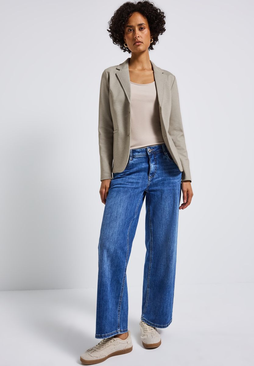 Basic Blazer