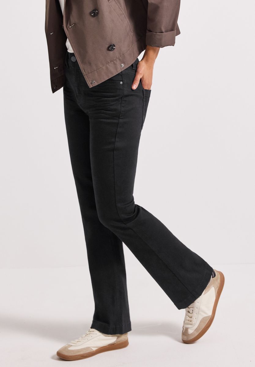 Bootcut Jeans
