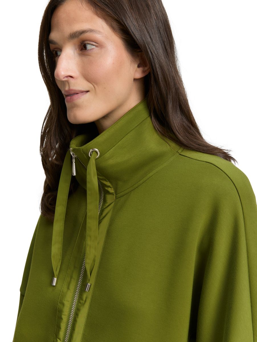 Boxy Fit Scuba Sweatjacke