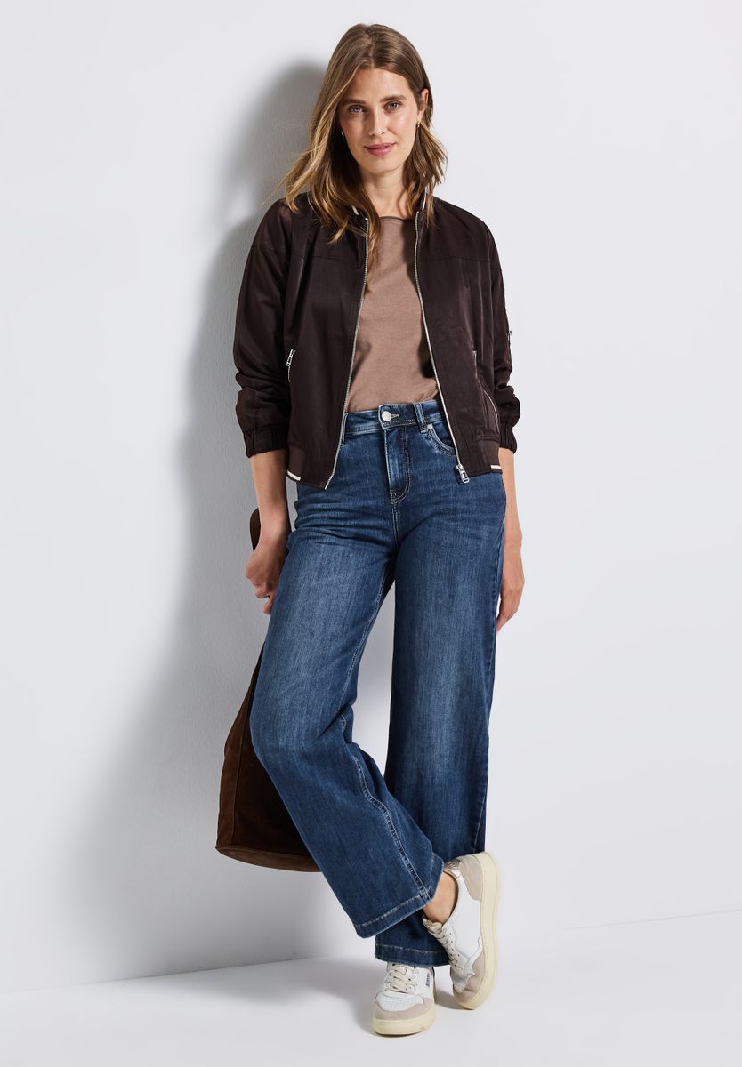 Wide Leg Jeans