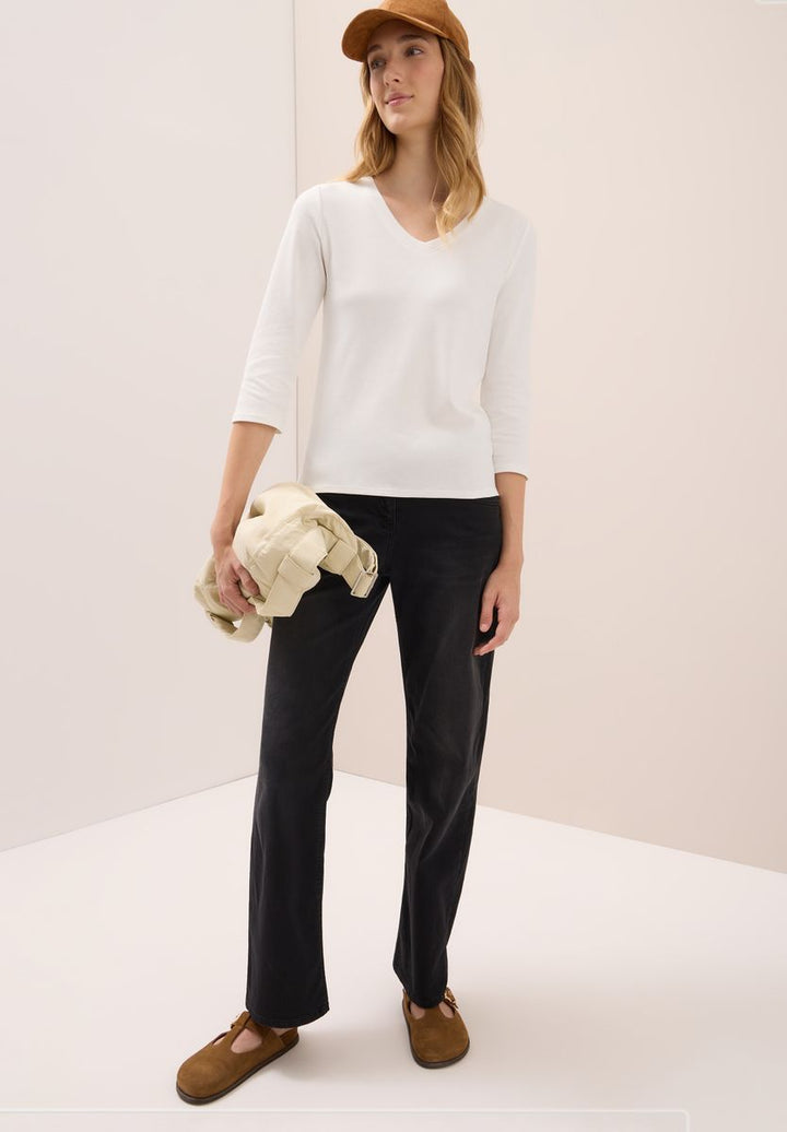 Basic V-Neck Shirt