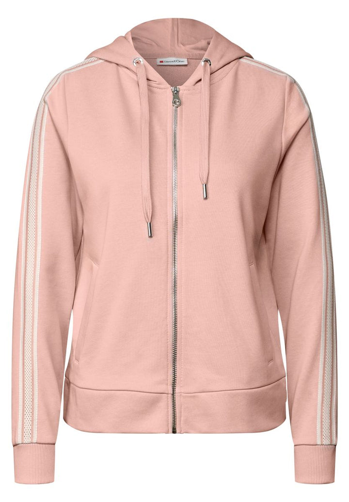 Kapuzenjacke mit Dekotape