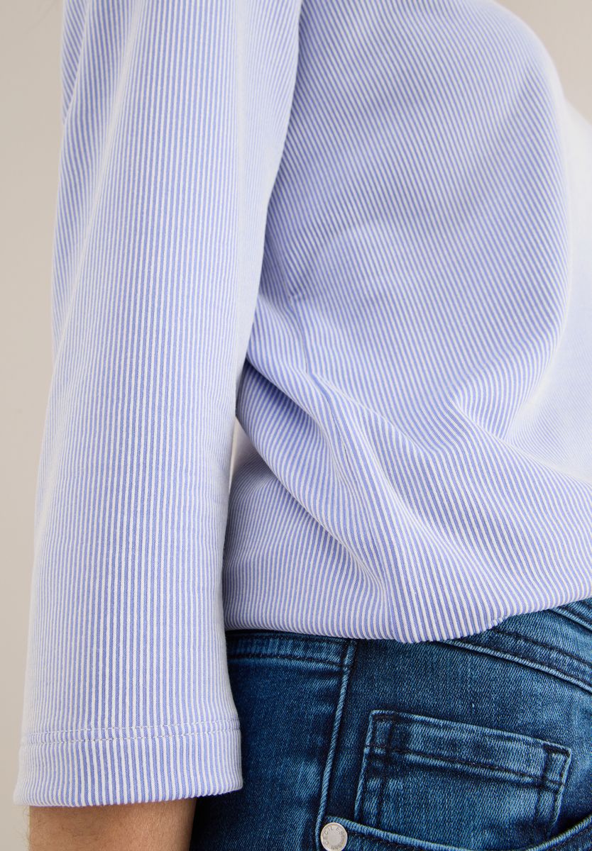 Gestreiftes Shirt