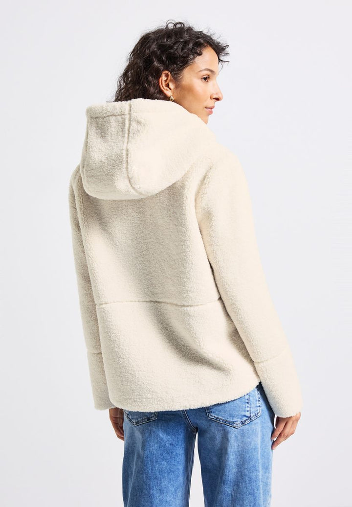 Teddyjacke mit Kapuze