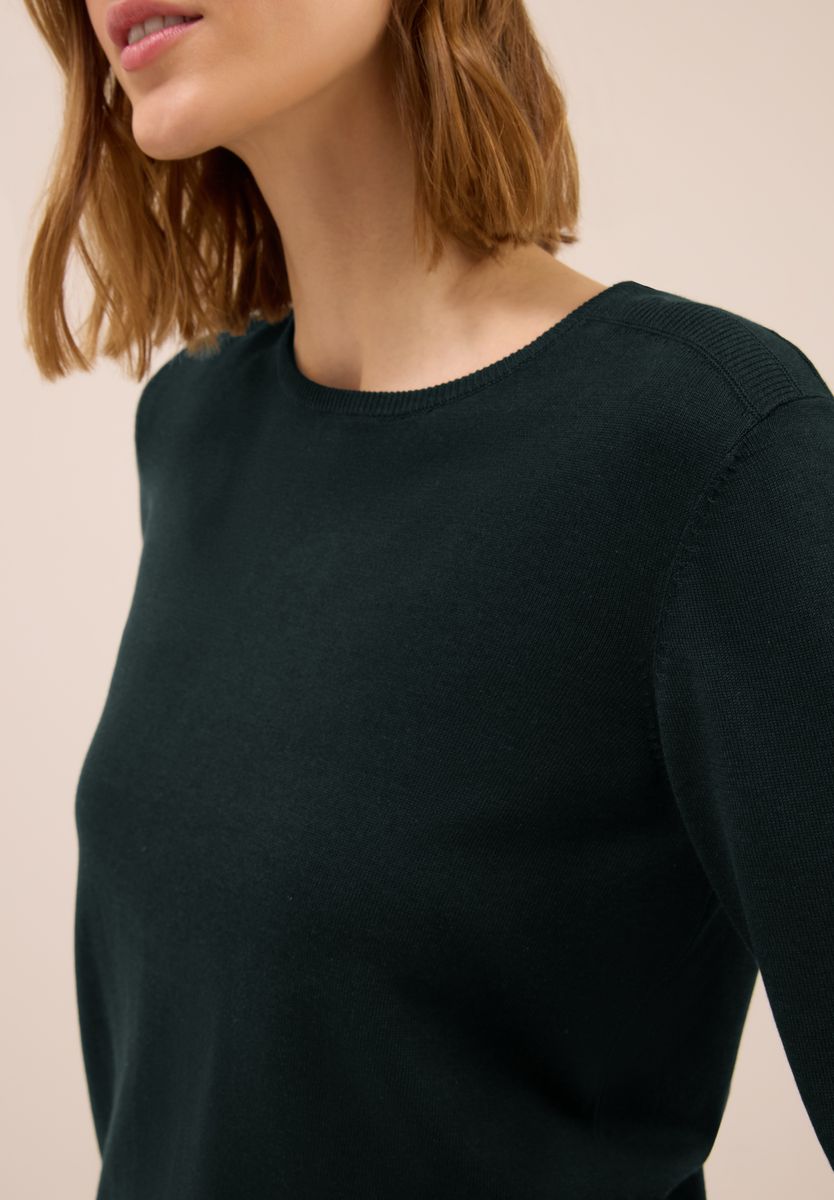 Basic Pullover