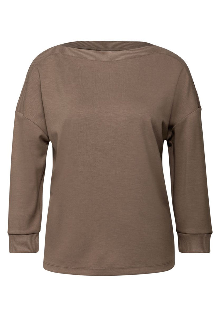 Shirt mit U-Boot-Ausschnitt