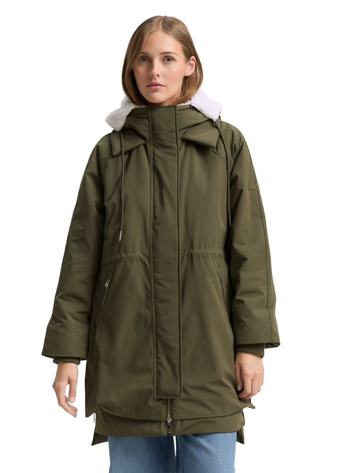 Winter Parka mit Kapuze