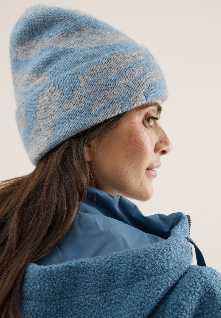 Beanie mit Zebramuster