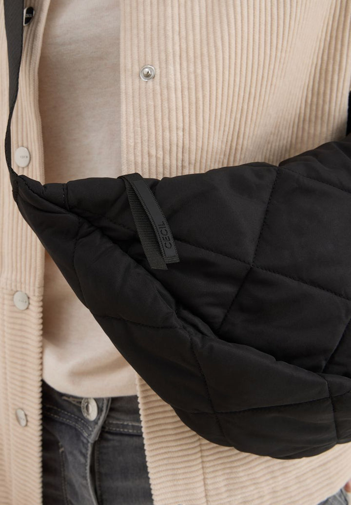 Tasche mit Steppmuster