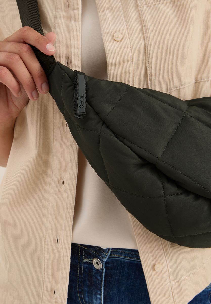 Tasche mit Steppmuster