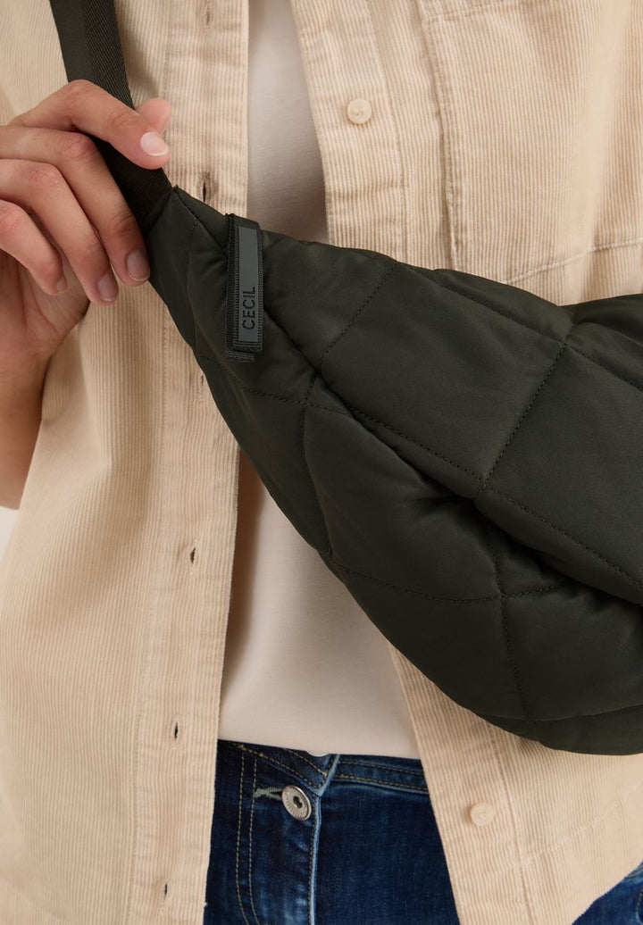 Tasche mit Steppmuster