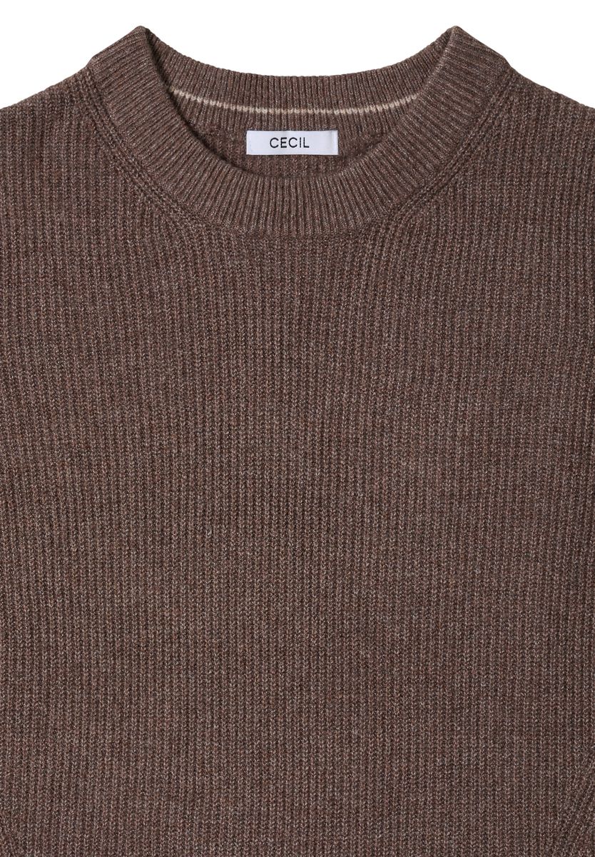 Pullover mit Strukturdetails