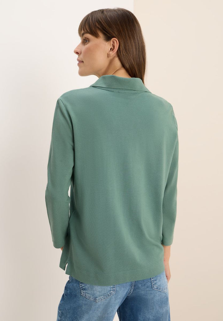 Poloshirt mit Knopfdetail