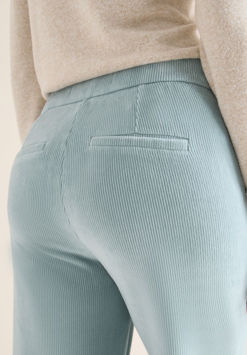 Wide Leg Cordhose