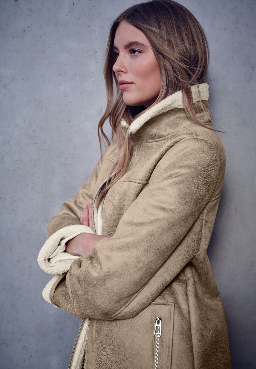 Jacke mit Teddy-Details