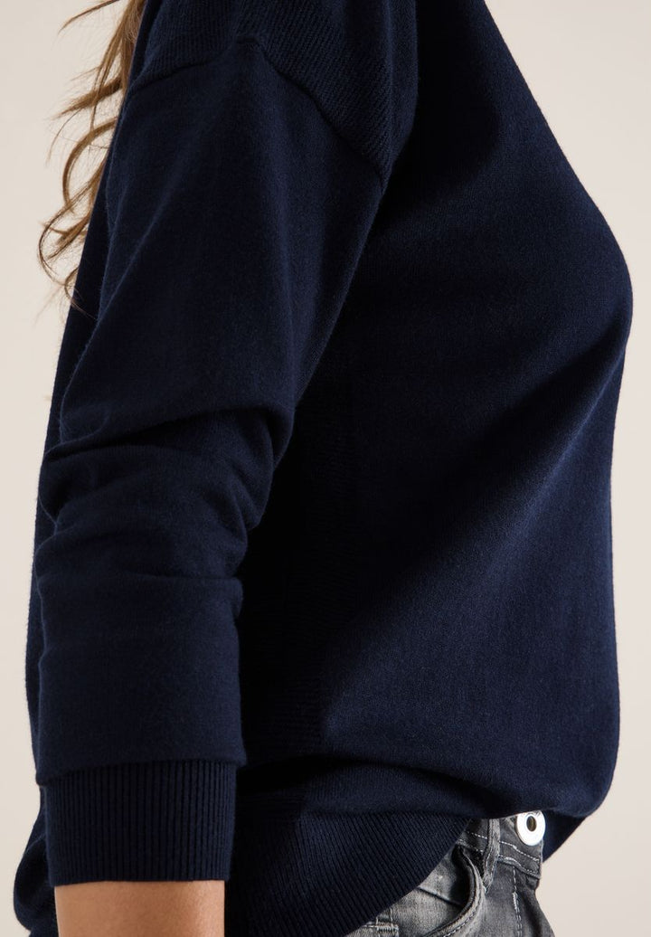 Pullover mit Strukturdetail