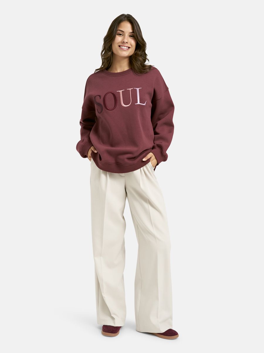 Sweatshirt 3D embroidery