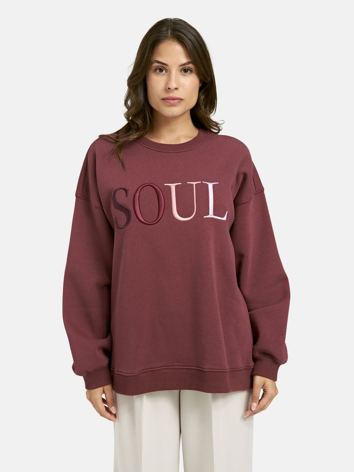Sweatshirt 3D embroidery