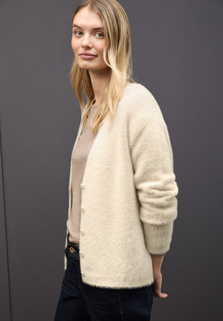 Kuscheliger V-Neck Cardigan