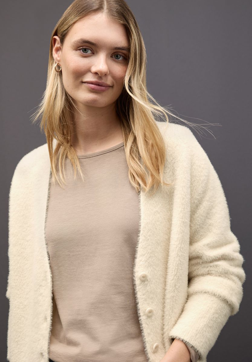 Kuscheliger V-Neck Cardigan
