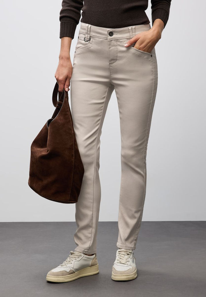 Slim Fit Coated Hose