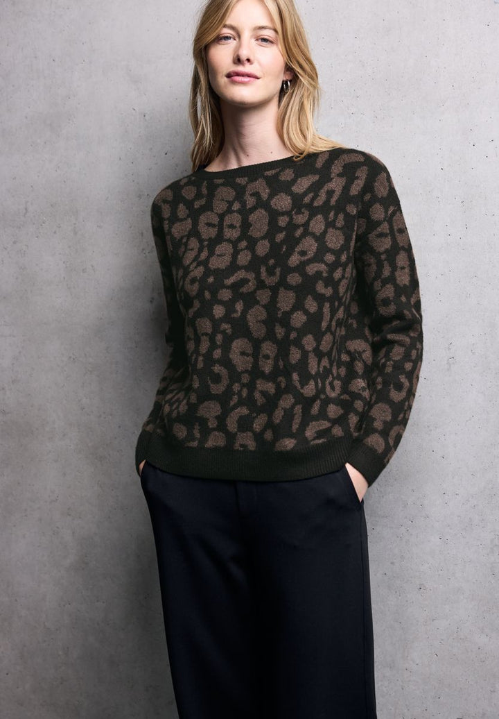 Cosy Leo Pullover