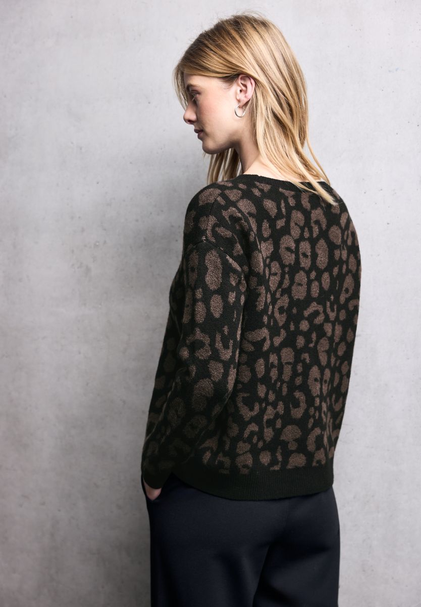 Cosy Leo Pullover