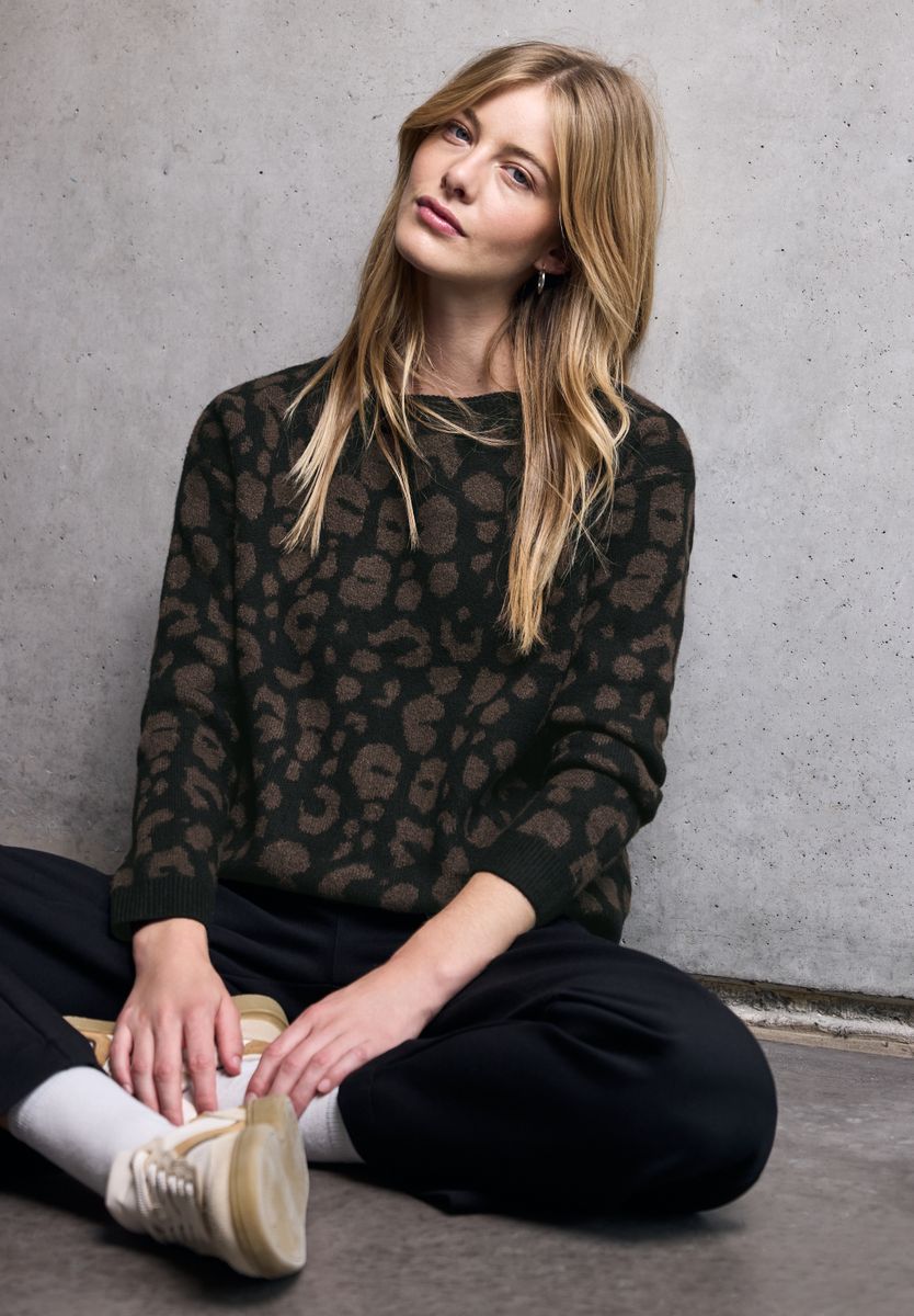 Cosy Leo Pullover
