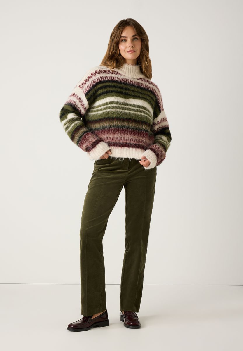 Pullover mit Streifen