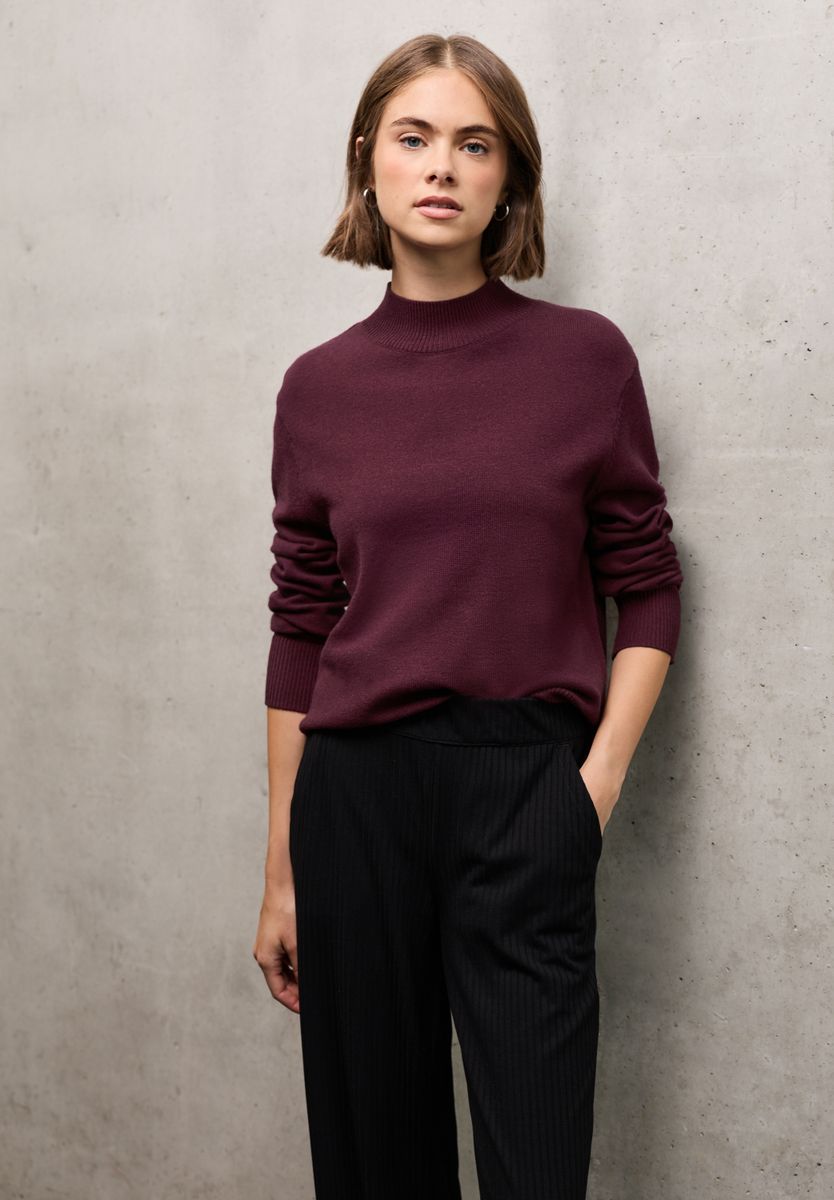 Turtleneck Pullover