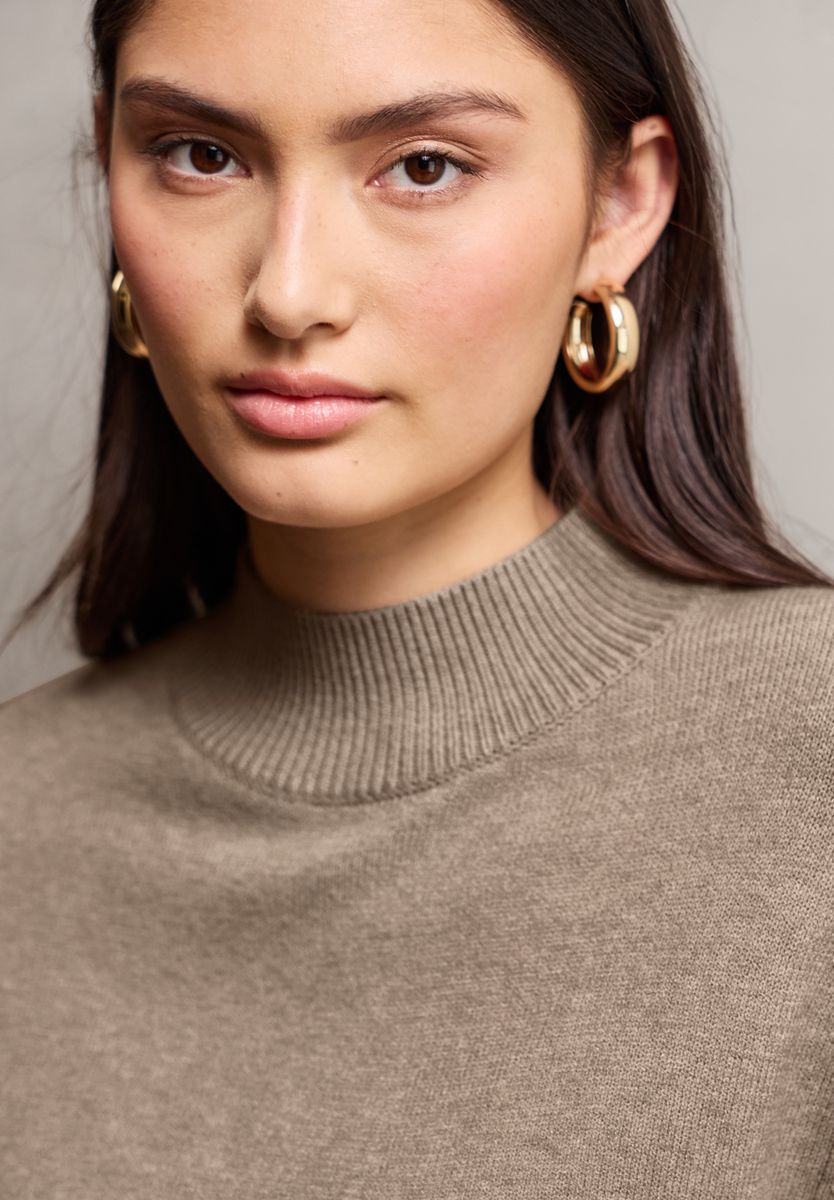 Turtleneck Pullover