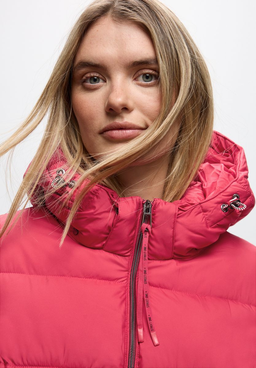Kurze Steppjacke