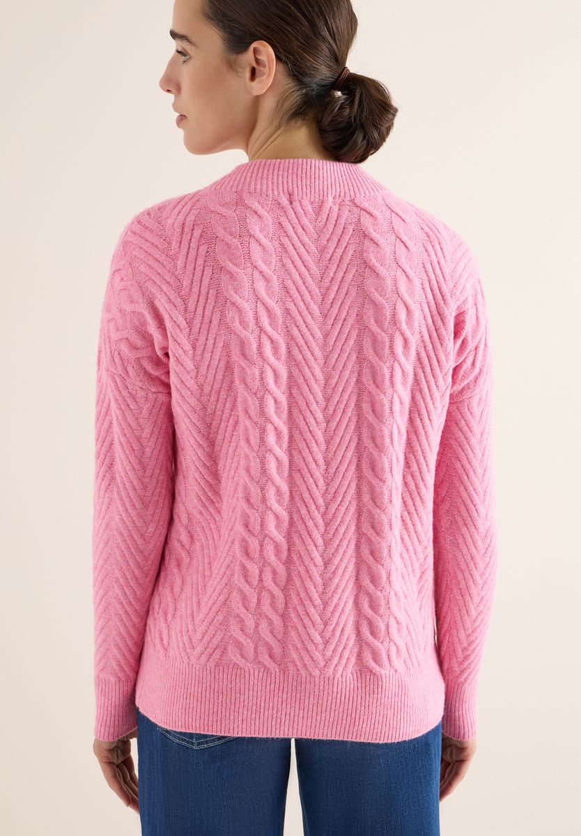 Pullover mit Zopfmuster