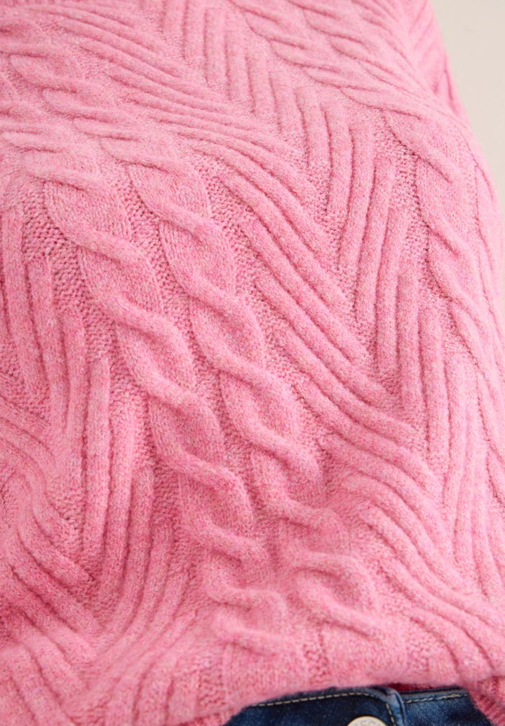 Pullover mit Zopfmuster