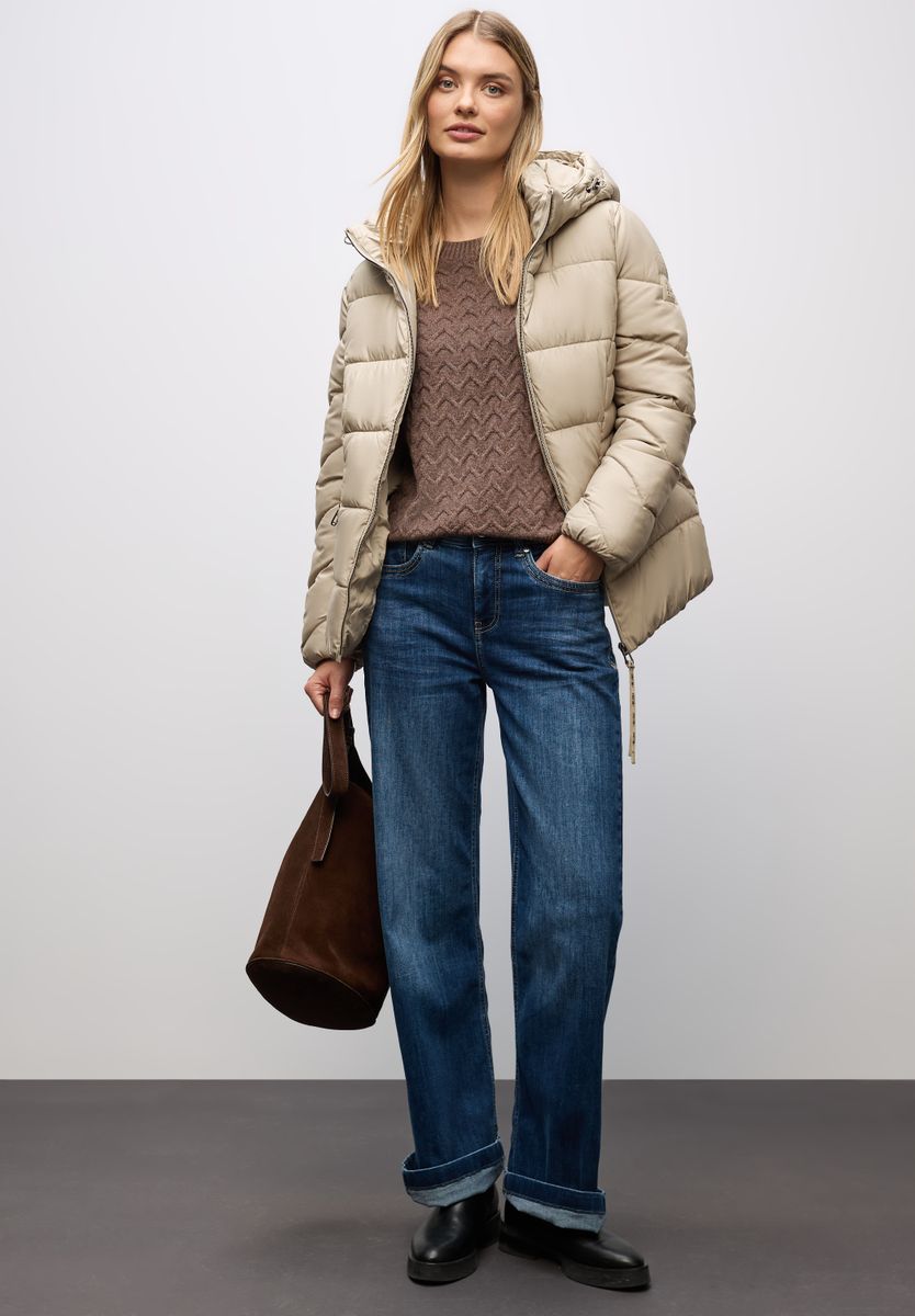 Kurze Steppjacke